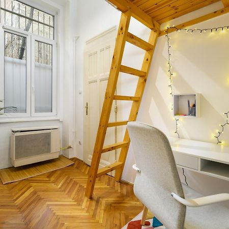Two Separate Rooms Apartment In City Center, Party District Budapeste Exterior foto